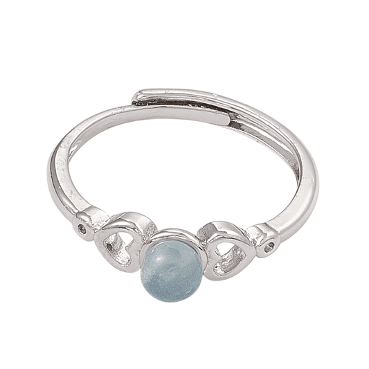 Aquamarine crystal for Throat chakra to improve communication skills. Available at zen collection metaphysical stores in Barrie.  Shop In-store or online now