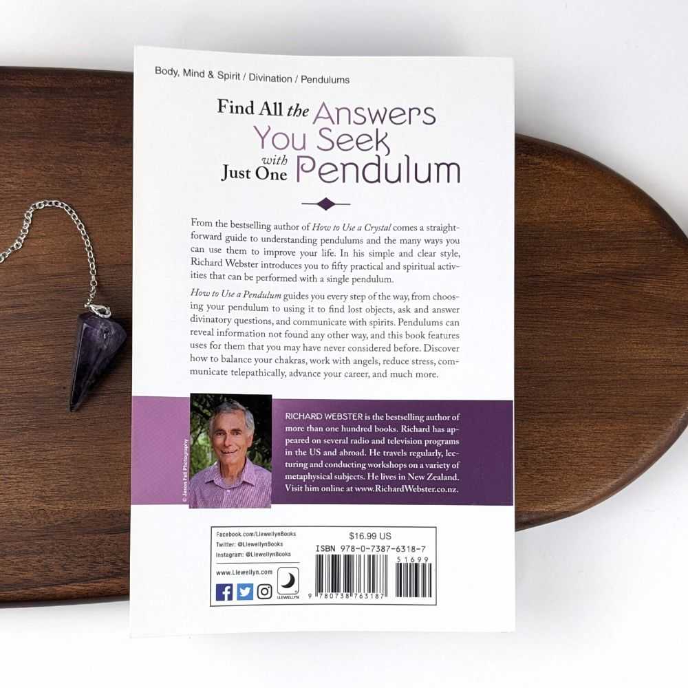 How to Use a Pendulum by Richard Webster spiritual book
